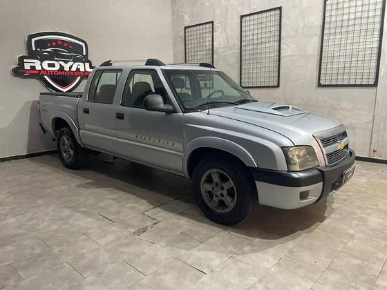CHEVROLET S10 2.4 MPFI EXECUTIVE 4X2 CD 8V FLEX 4P MANUAL
